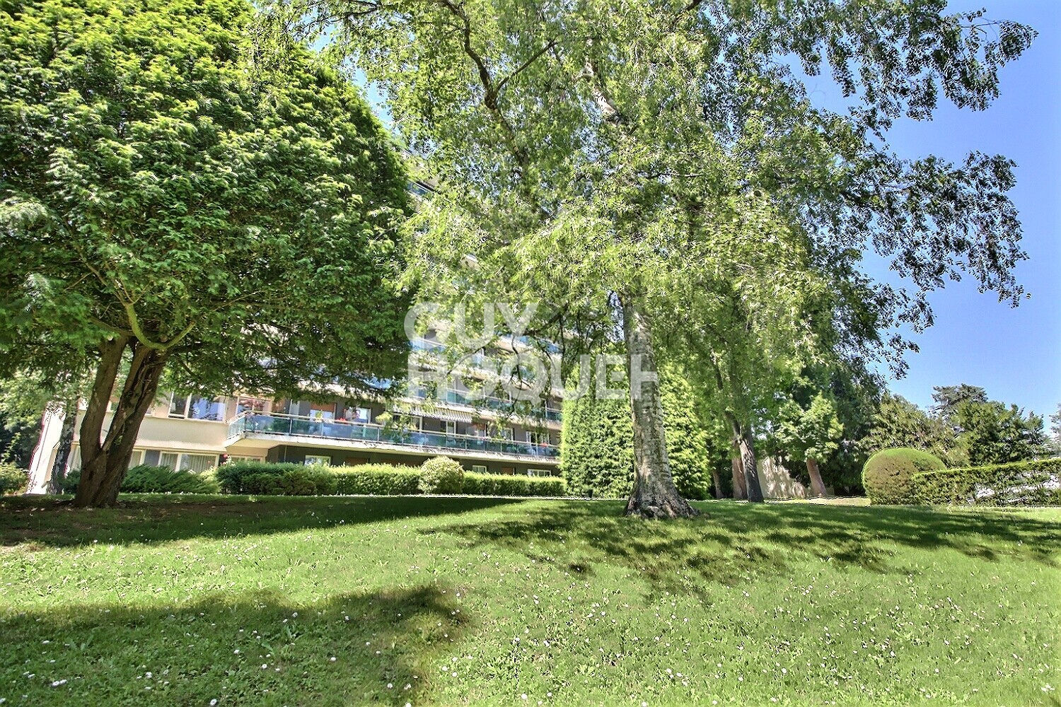 CHAVILLE  RIVE DROITE , 2 pièces  de 47 m².