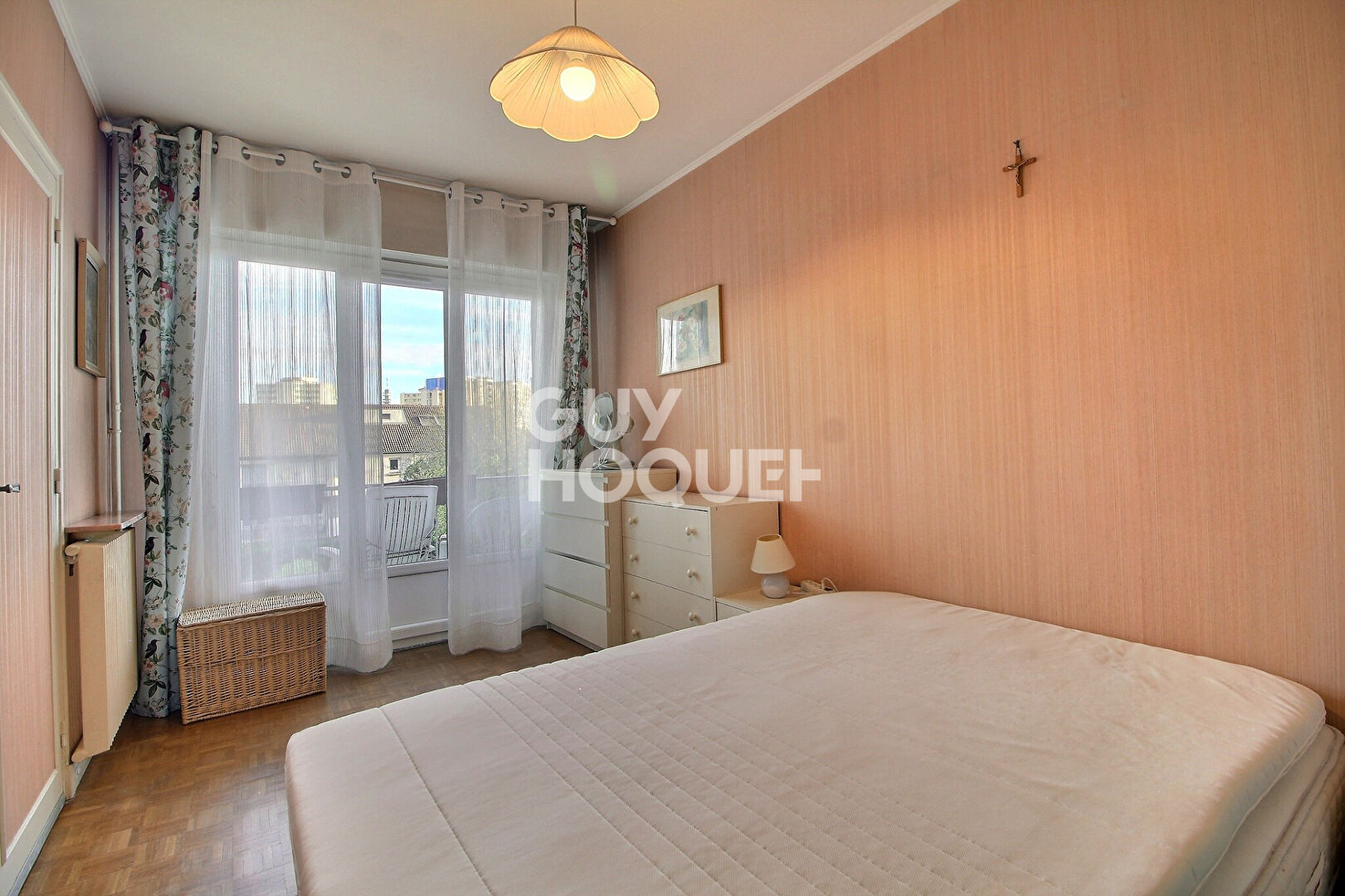 CHAVILLE RIVE DROITE APPARTEMENT 3P TRAVERSANT AVEC VUE DEGAGEE