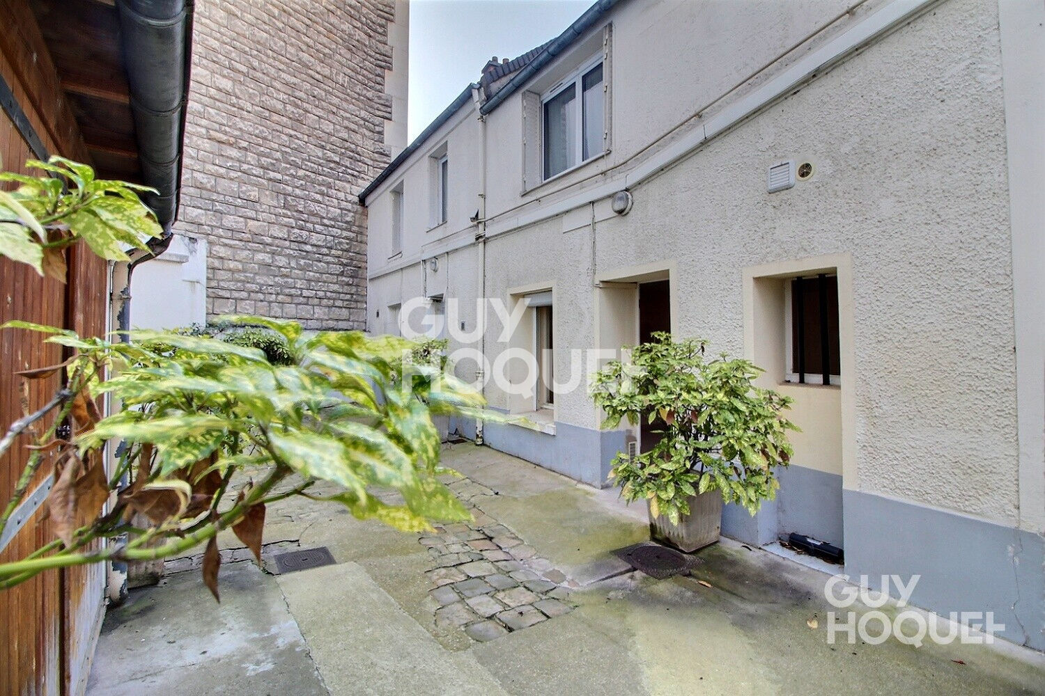 Appartement Chaville 1 pièces 24.50 m2 proche centre