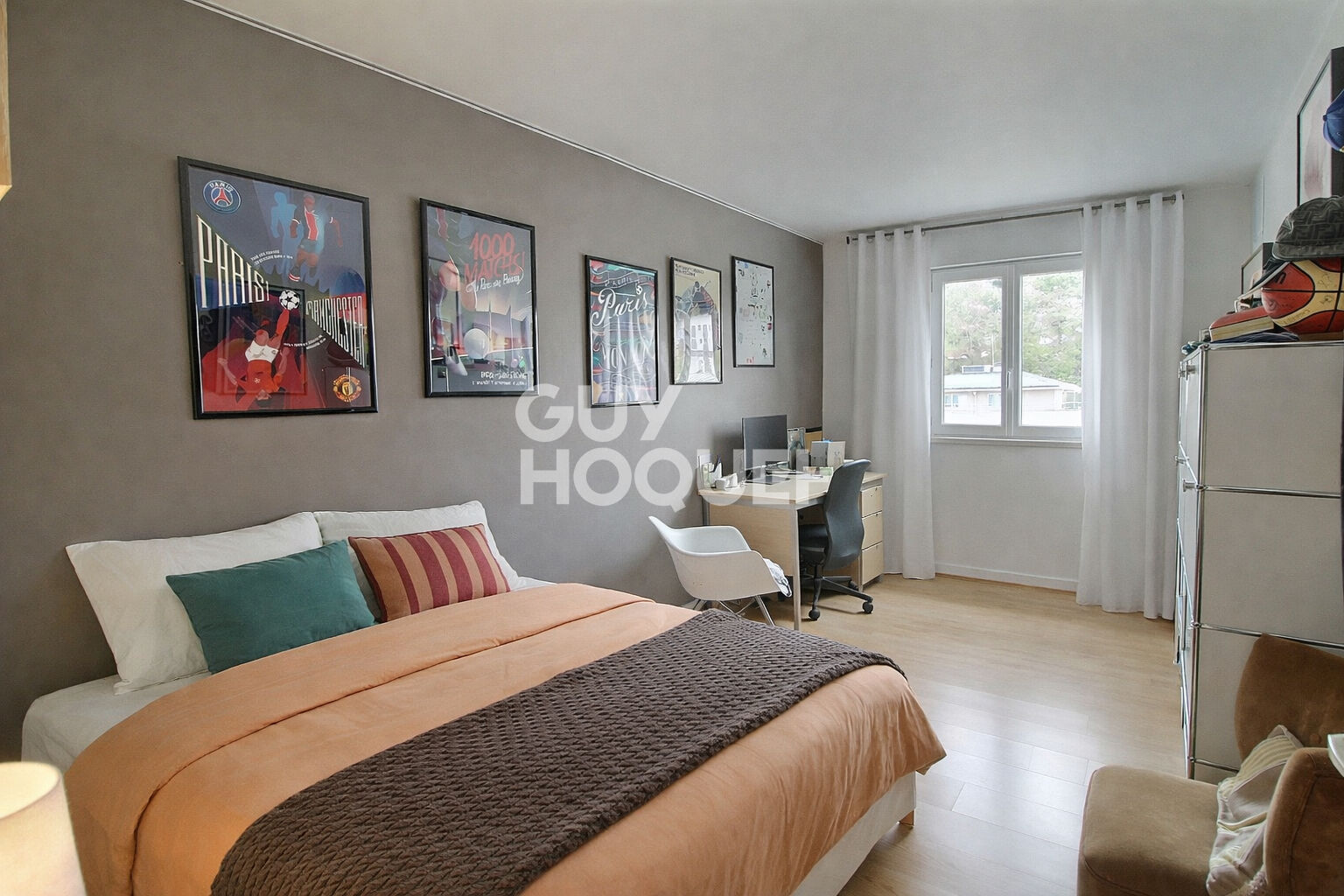 En exclusivité - À vendre Chaville : Appartement 4 pièces - balcon, cave, parking en sous-sol