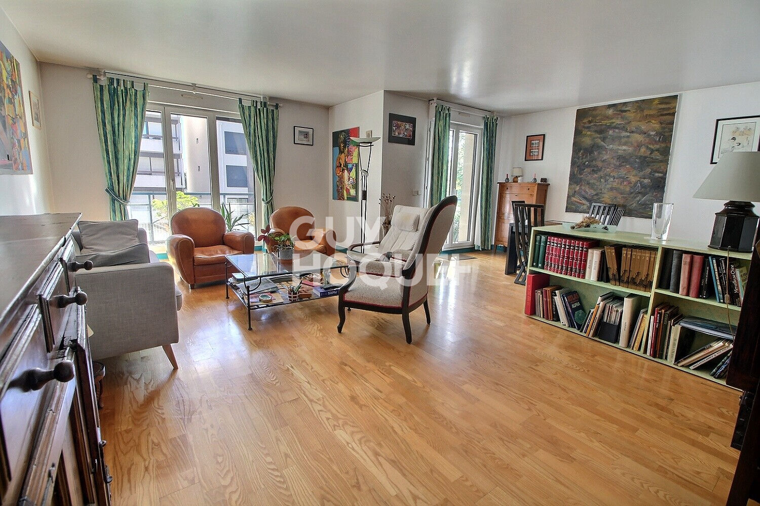 Chaville rive droite, un appartement 5  pièces  de 127 m²