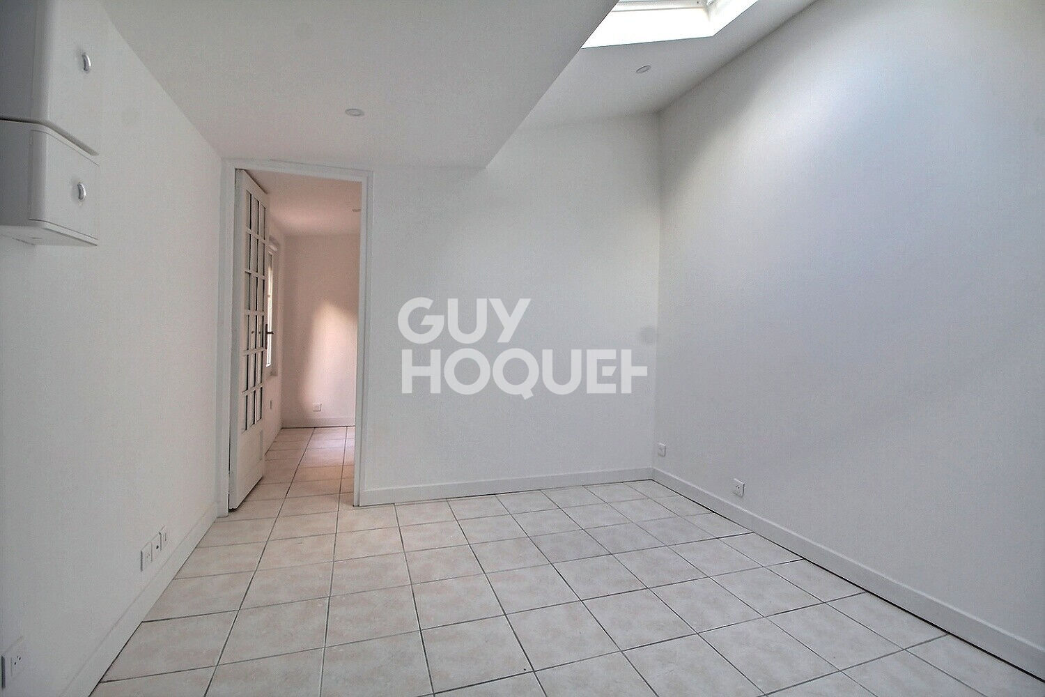 Maison à louer - 2 pièces à Chaville