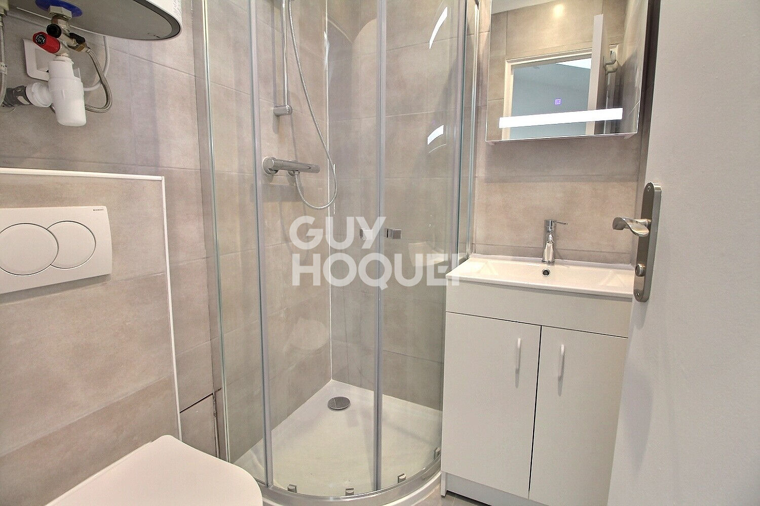 Maison à louer - 2 pièces à Chaville