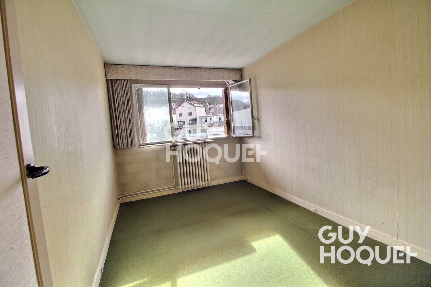 À vendre : Appartement 3-4 p DERNIER ETAGE Chaville