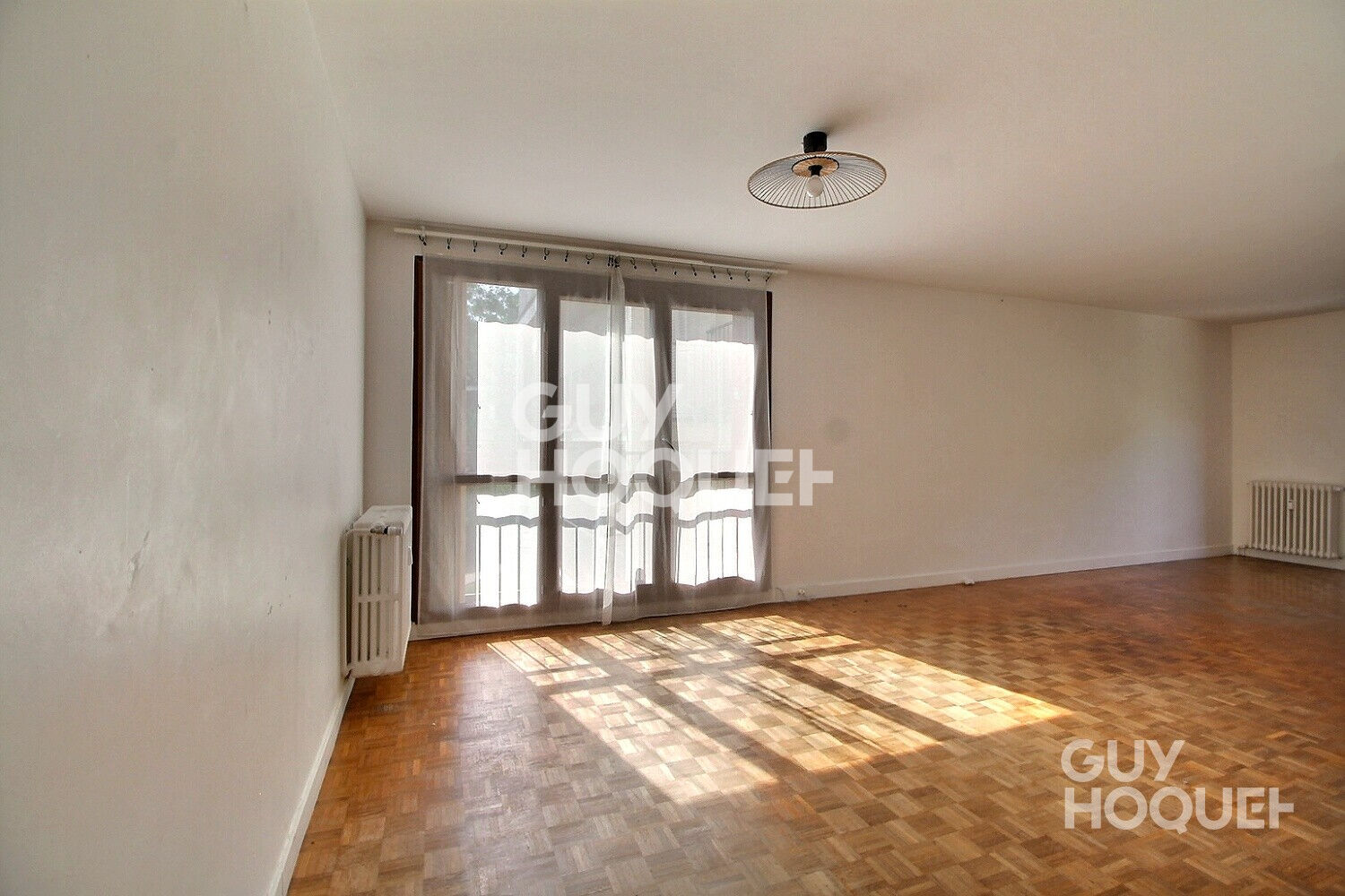 CHAVILLE RIVE DROITE? 4 pièces de 82 m²