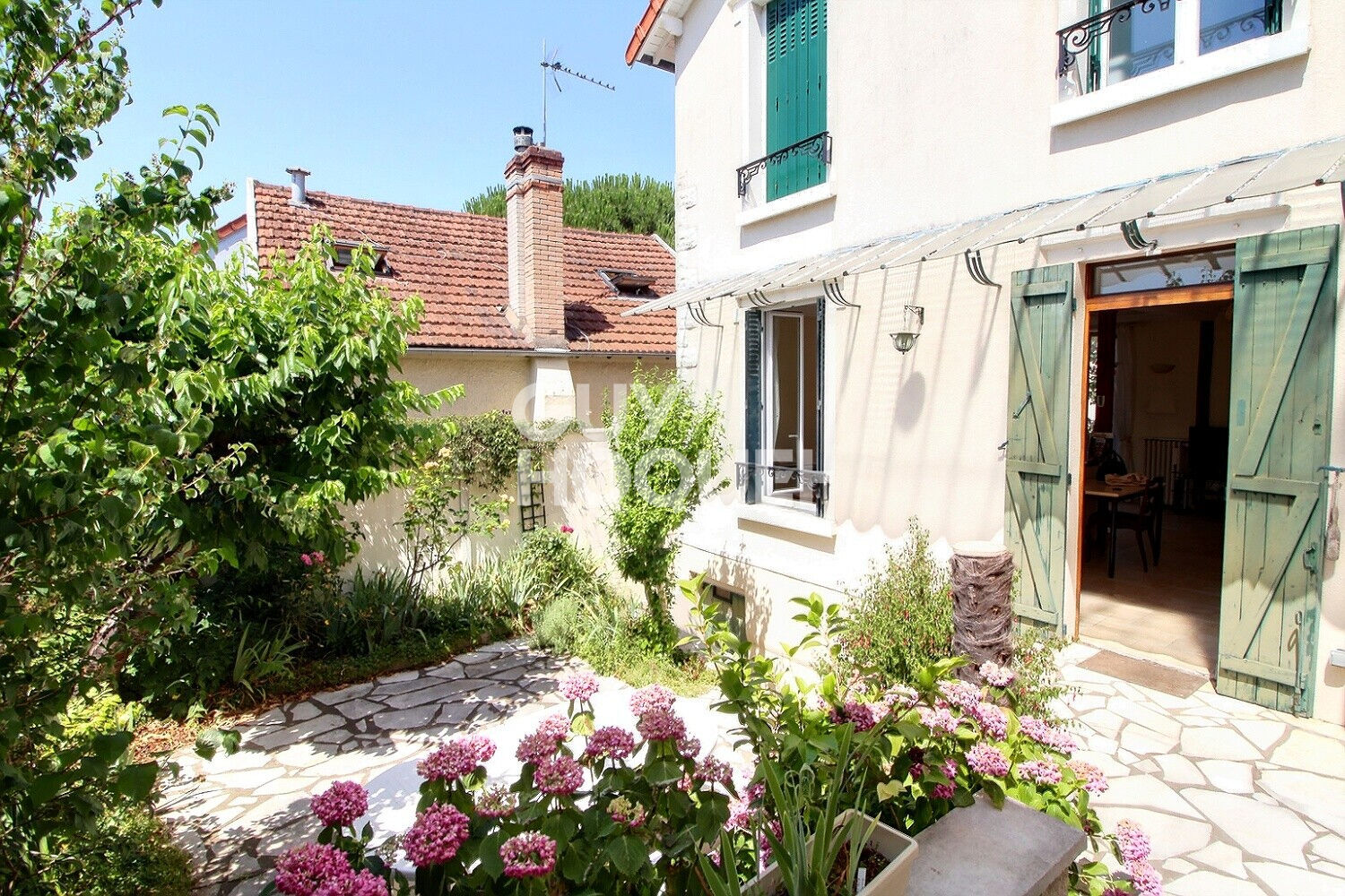 Maison 5 pièces 109 m² · à Chaville · 109 m² · 790 000 €