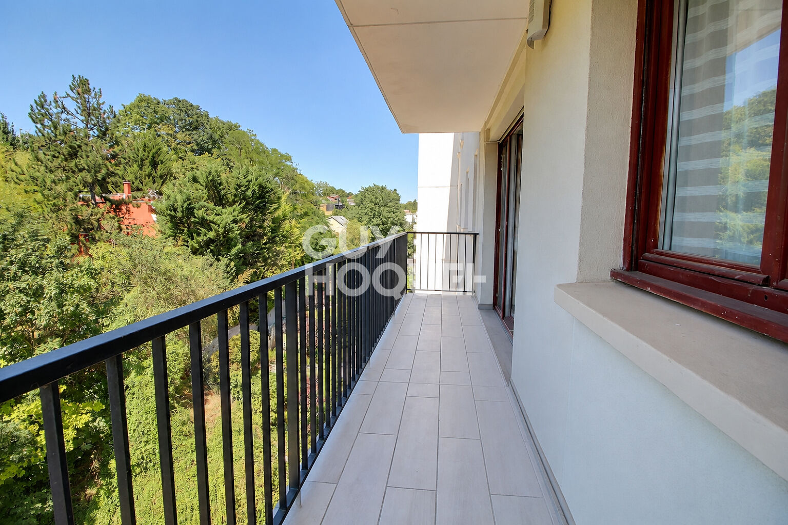 Appartement 3 pièces ? Étage élevé avec terrasse