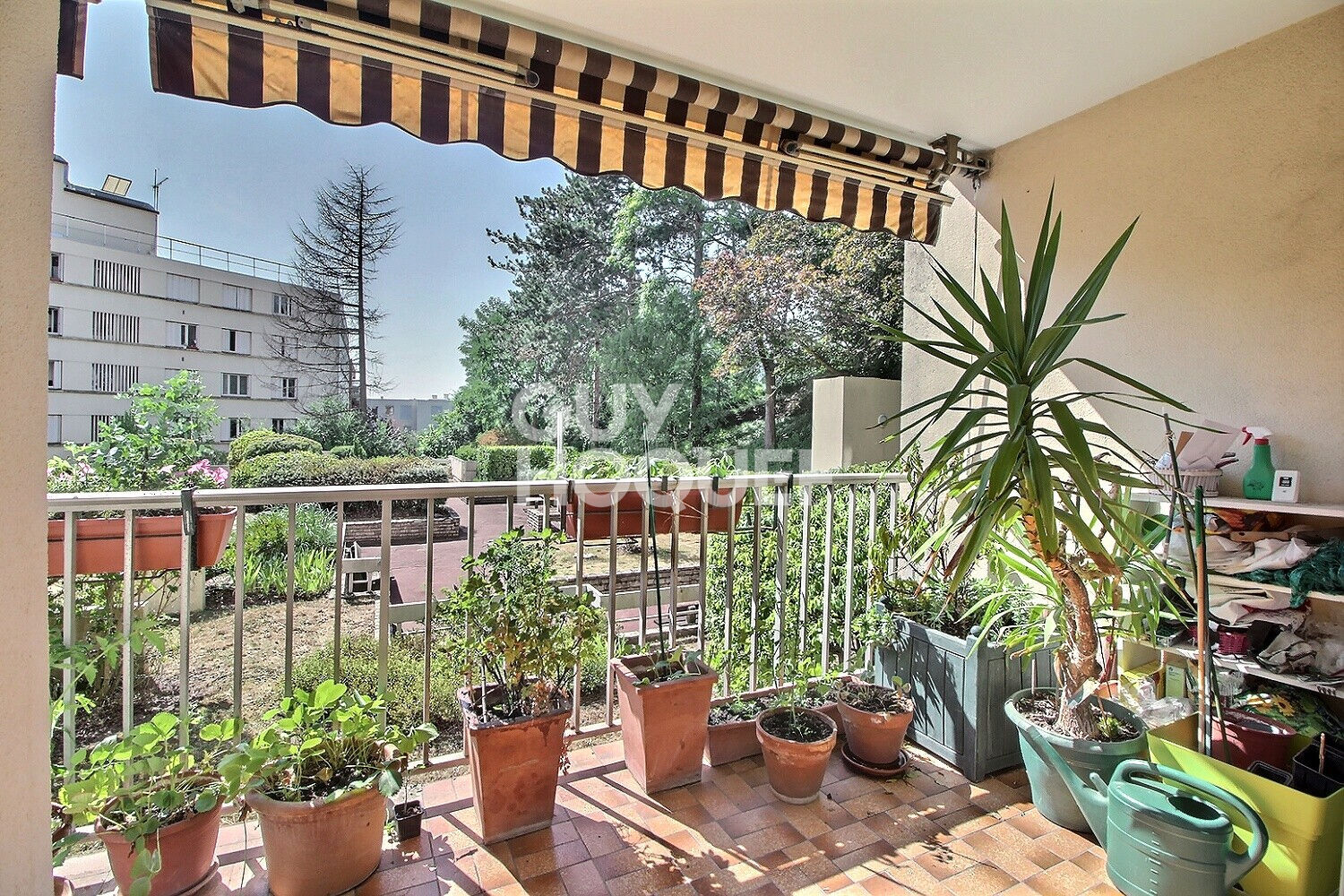 Appartement 4 pièces de 94 m² en rez-de-jardin