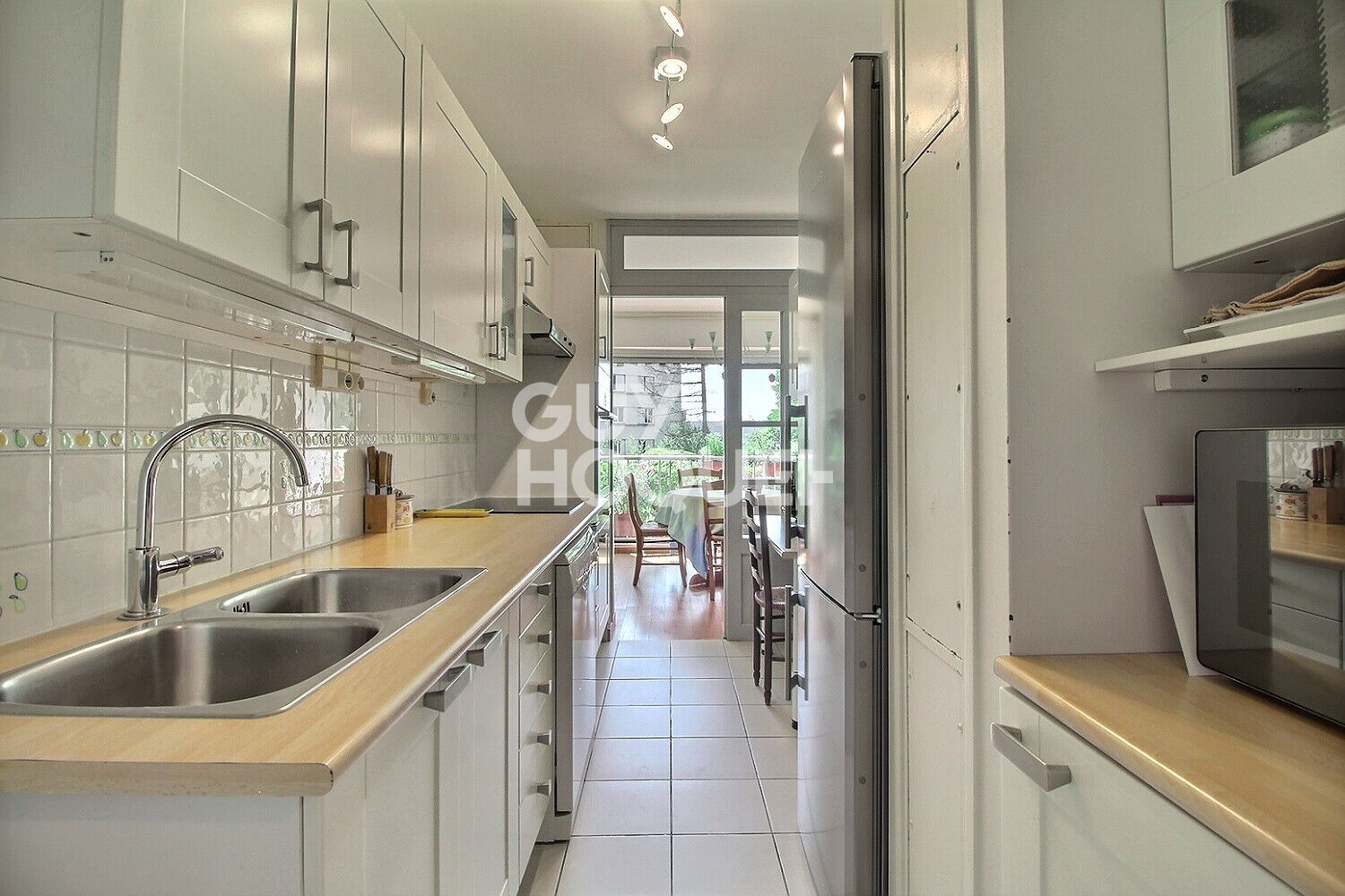 Appartement 4 pièces de 94 m² en rez-de-jardin