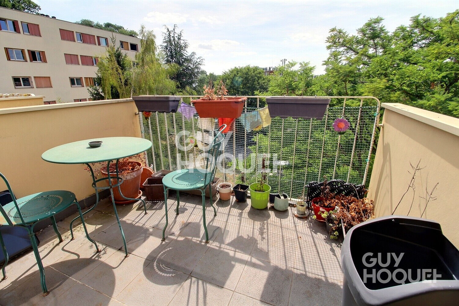 Appartement 3 pièces avec grand balcon sur Chaville