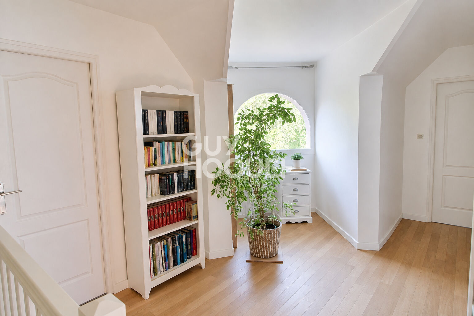 Maison familiale récente - 9 pièces - 267 m² habitables