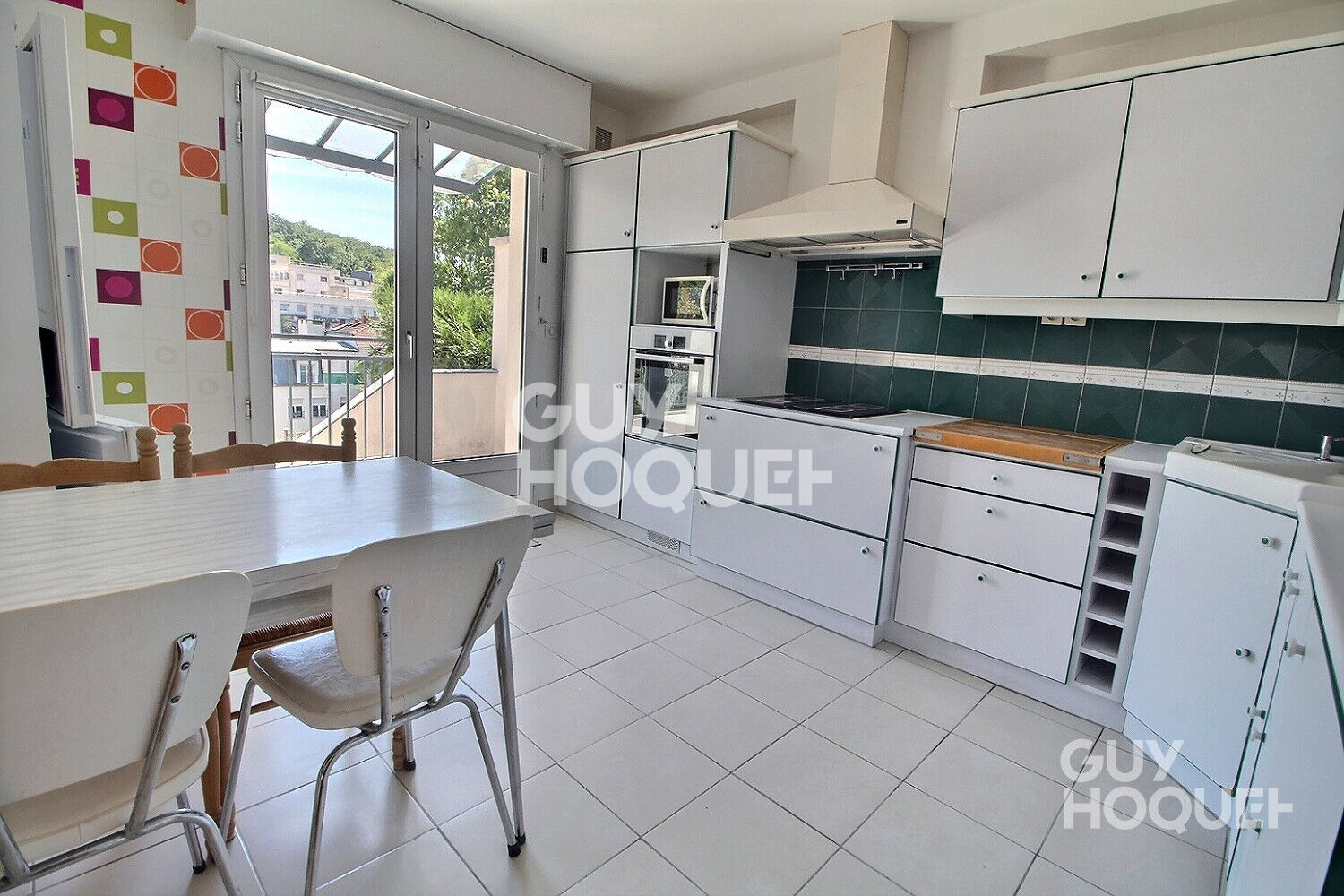 Maison spacieuse +7 pièces à louer à Chaville - Quartier Rive Droite - Les Vignes