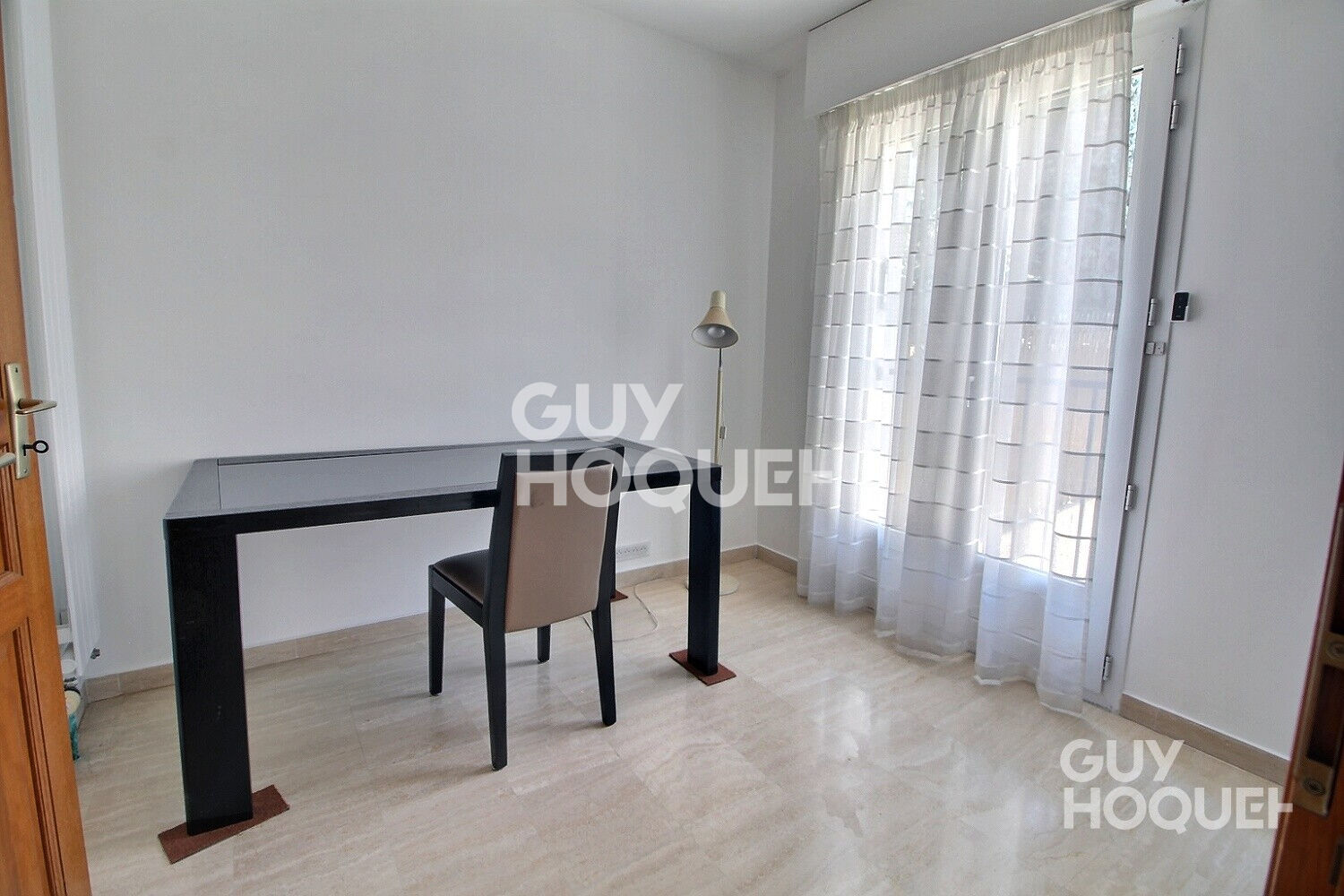 Maison spacieuse +7 pièces à louer à Chaville - Quartier Rive Droite - Les Vignes