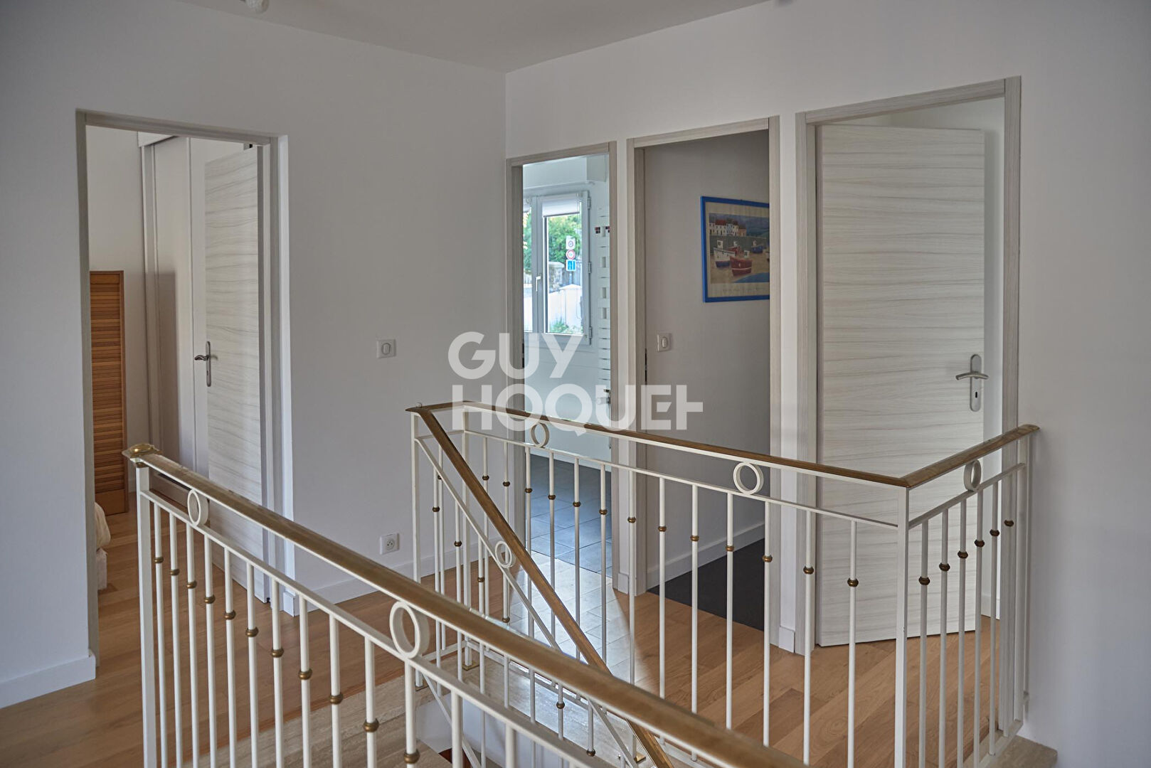 Maison spacieuse +7 pièces à louer à Chaville - Quartier Rive Droite - Les Vignes