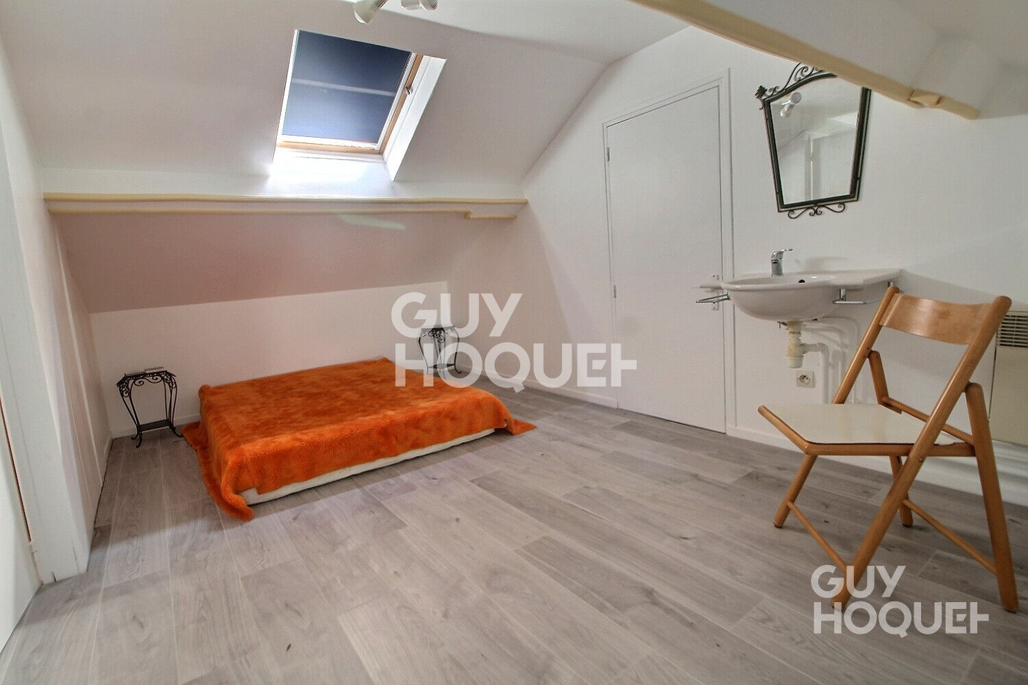Maison spacieuse +7 pièces à louer à Chaville - Quartier Rive Droite - Les Vignes