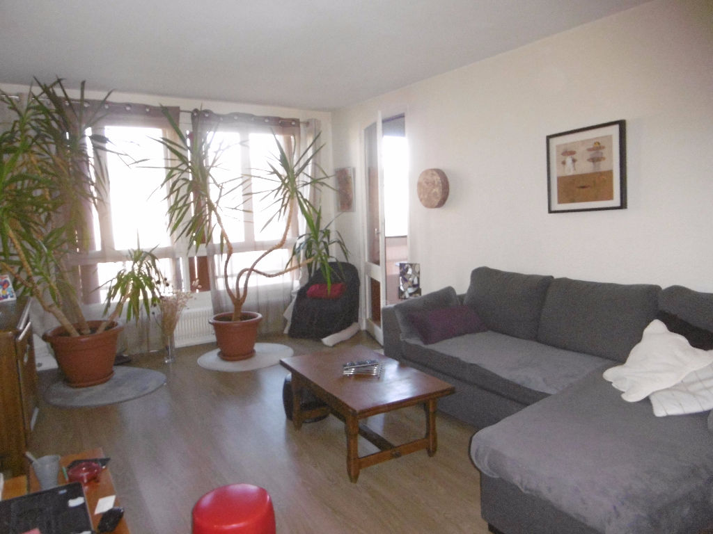 Appartement Vaires Sur Marne 3 pièce(s) 73.25 m2