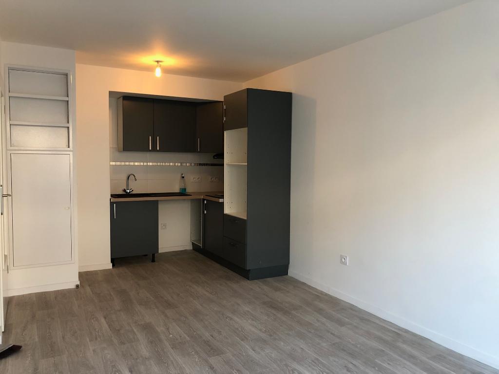 APPARTEMENT 2 PIECES - 1 CHAMBRE
