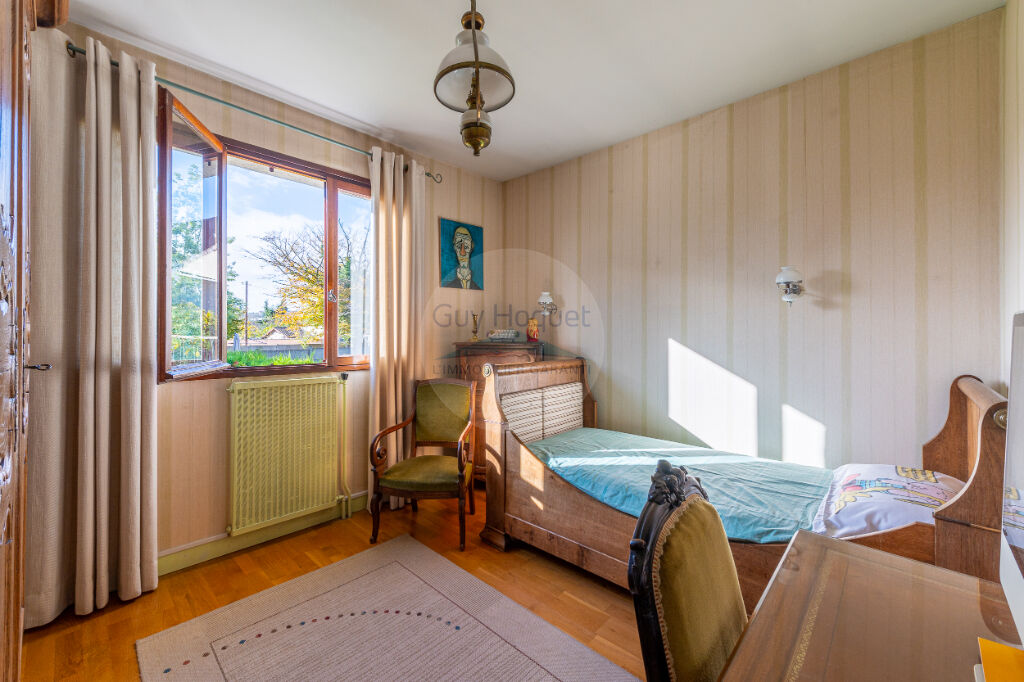 Maison Chelles 6 pièces 111.38 m2 habitable et 190m² surface utile