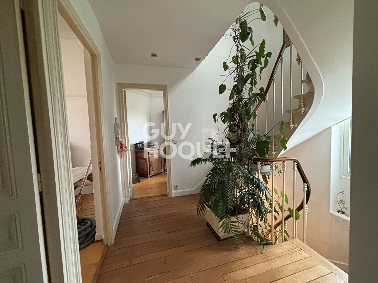 Maison Chelles 7 pièces 195.99 m2