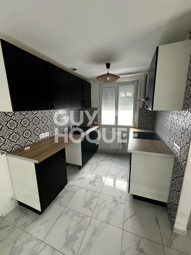 Maison a louer montfermeil - 4 pièce(s) - 65 m2 - Surfyn