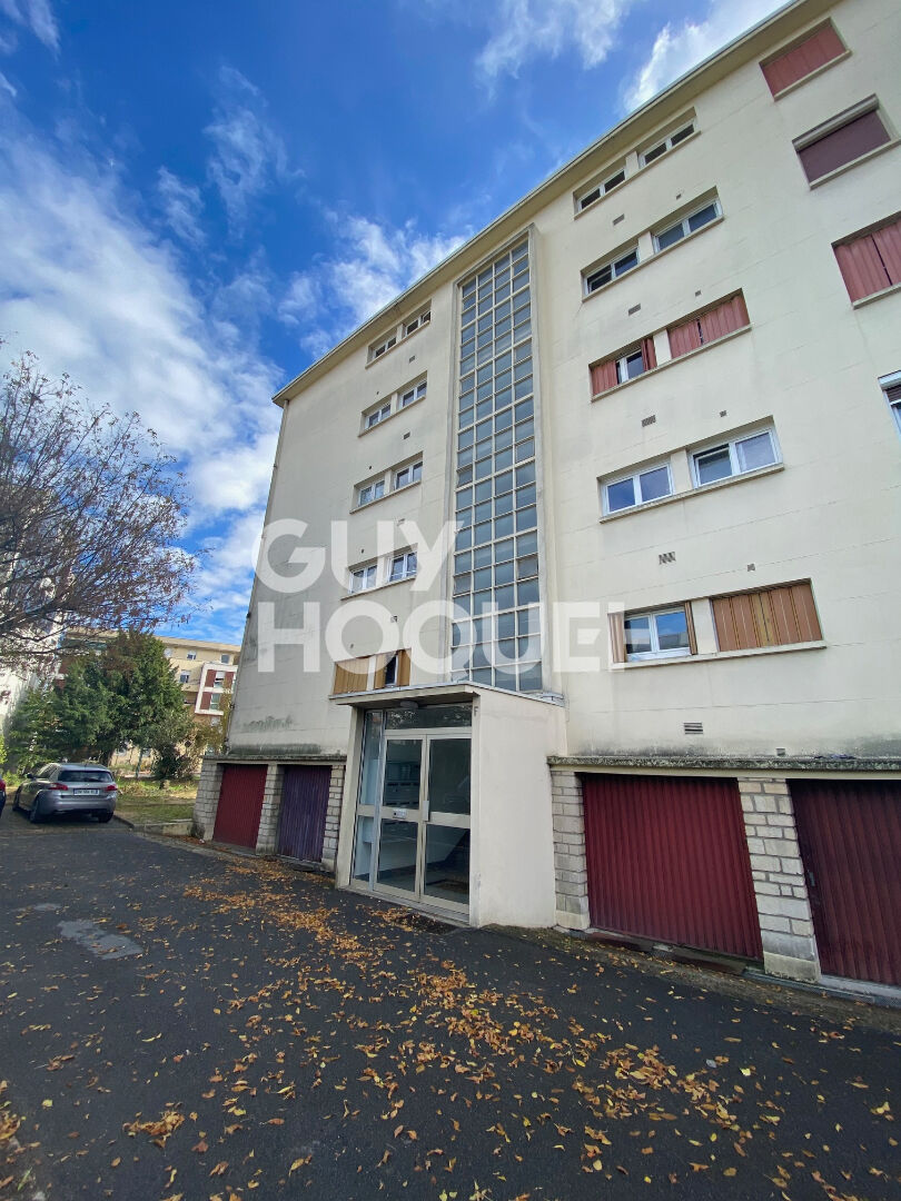 Appartement  4 pièces 80.77 m2