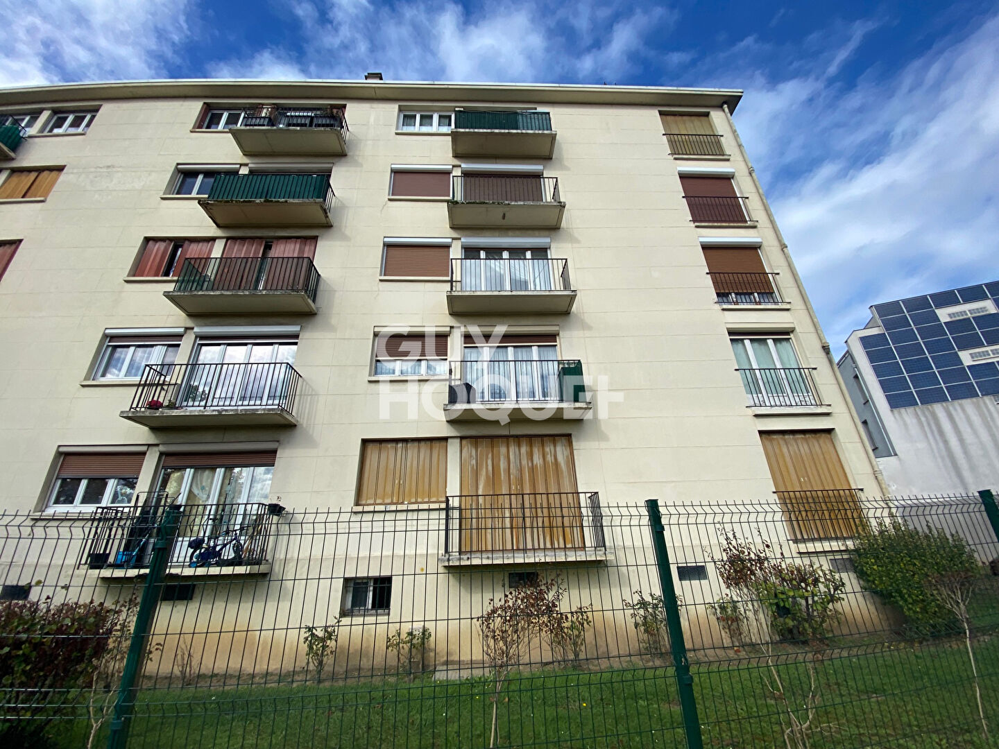 Appartement  4 pièces 80.77 m2
