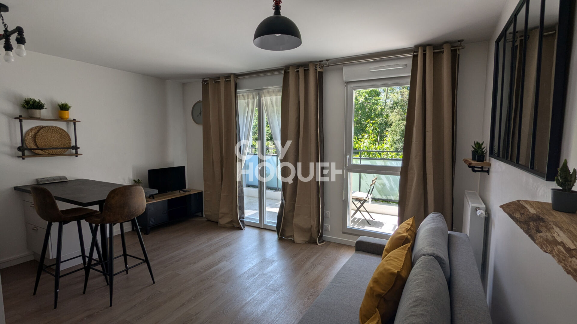 Appartement 1 pièce à louer à Saint-Thibault-des-Vignes