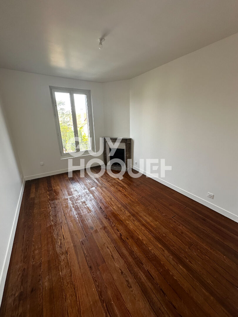 Maison à louer - 5 pièces - CHELLES, Centre-ville - Gare - Abbesses