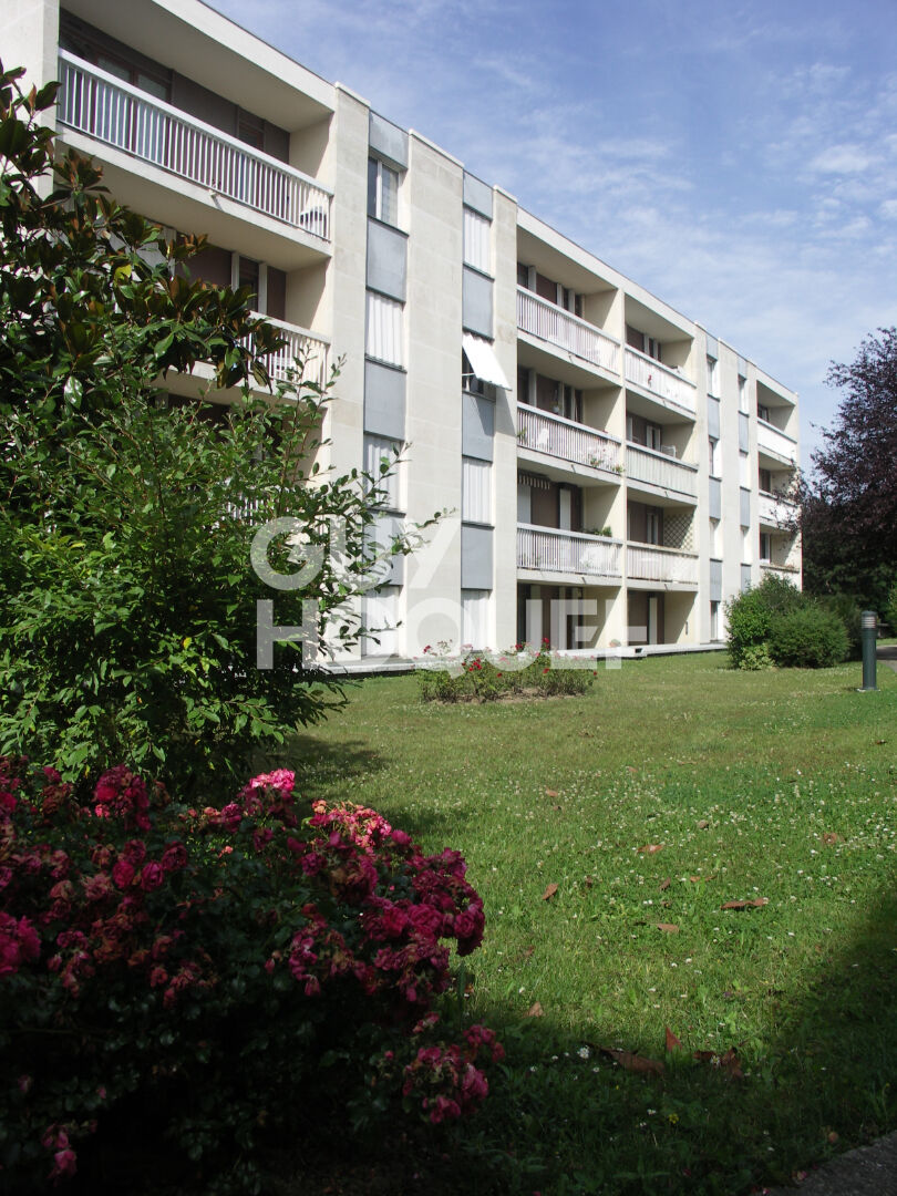 Appartement type STUDIO  27.61 m2 -CHELLES