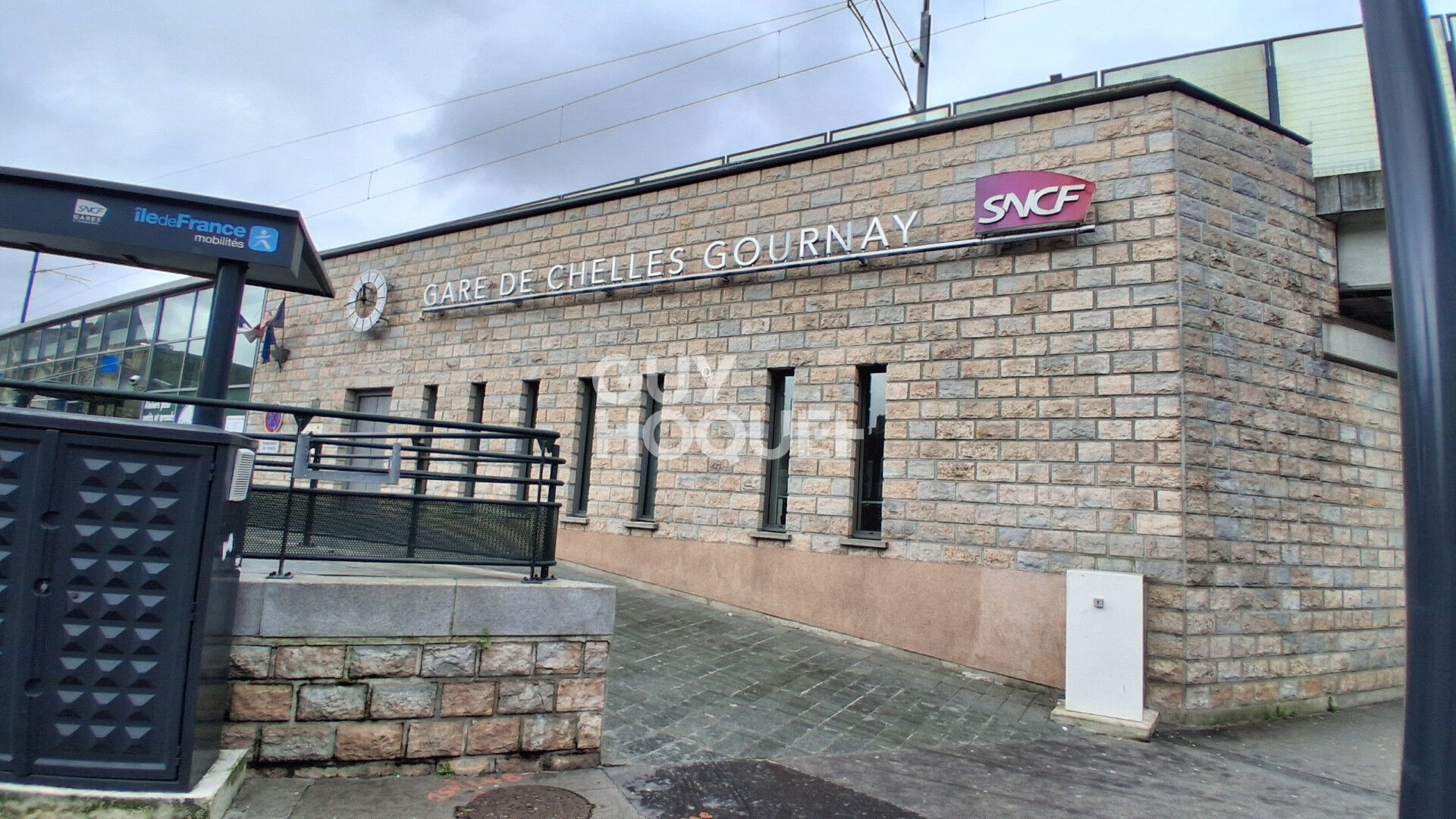 STUDIO MEUBLE POUR ETUDIANTS IDEAL INVESTISSEUR