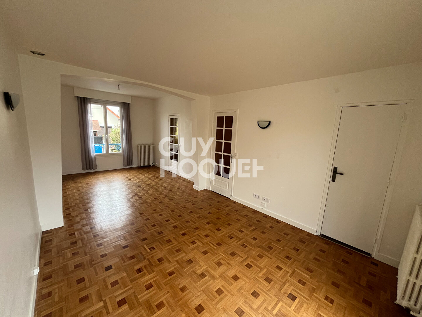 Maison Chelles 6 pièces 90 m2 -137m² utiles