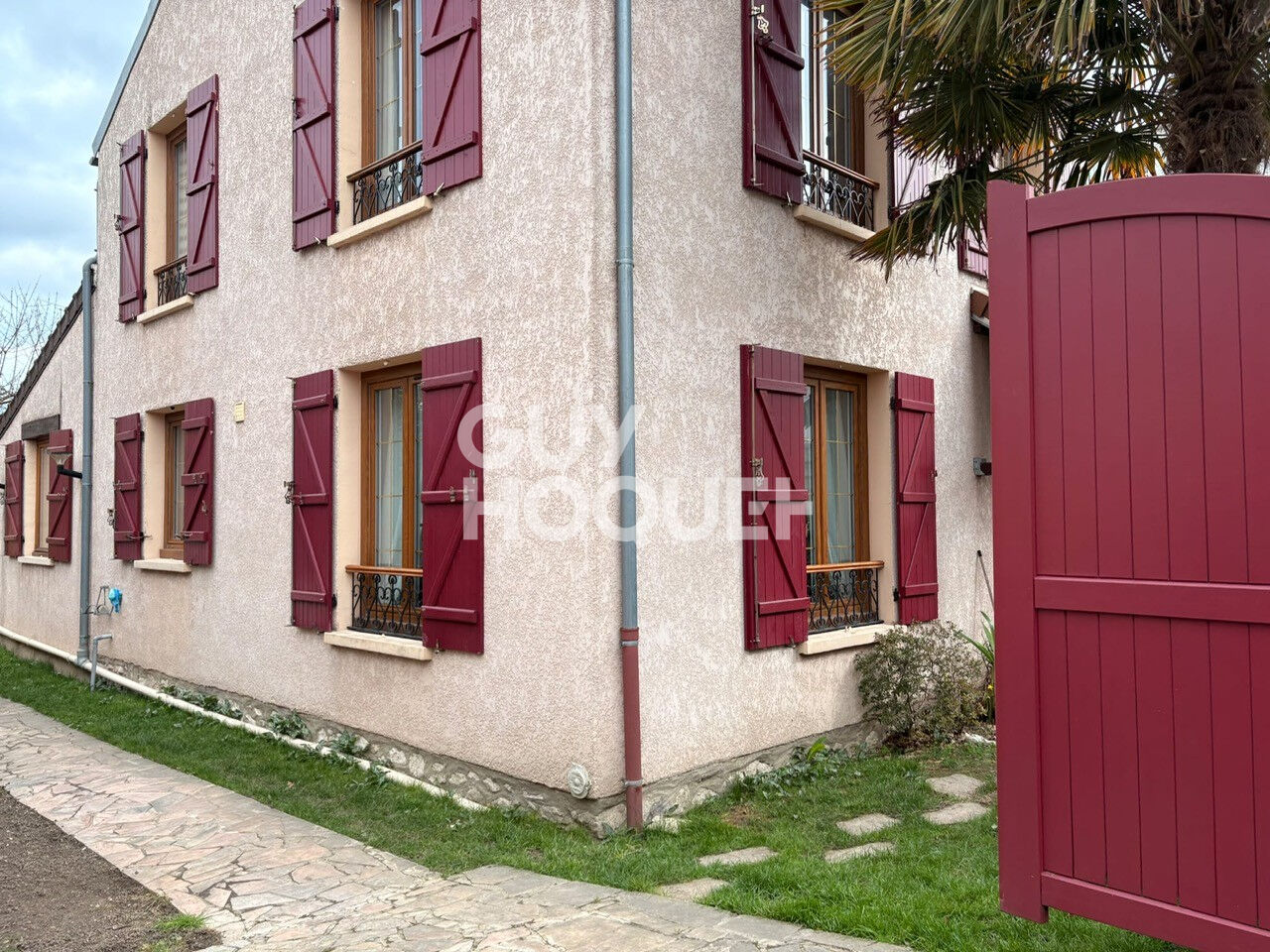 Maison  5 pièces 104.06 m2