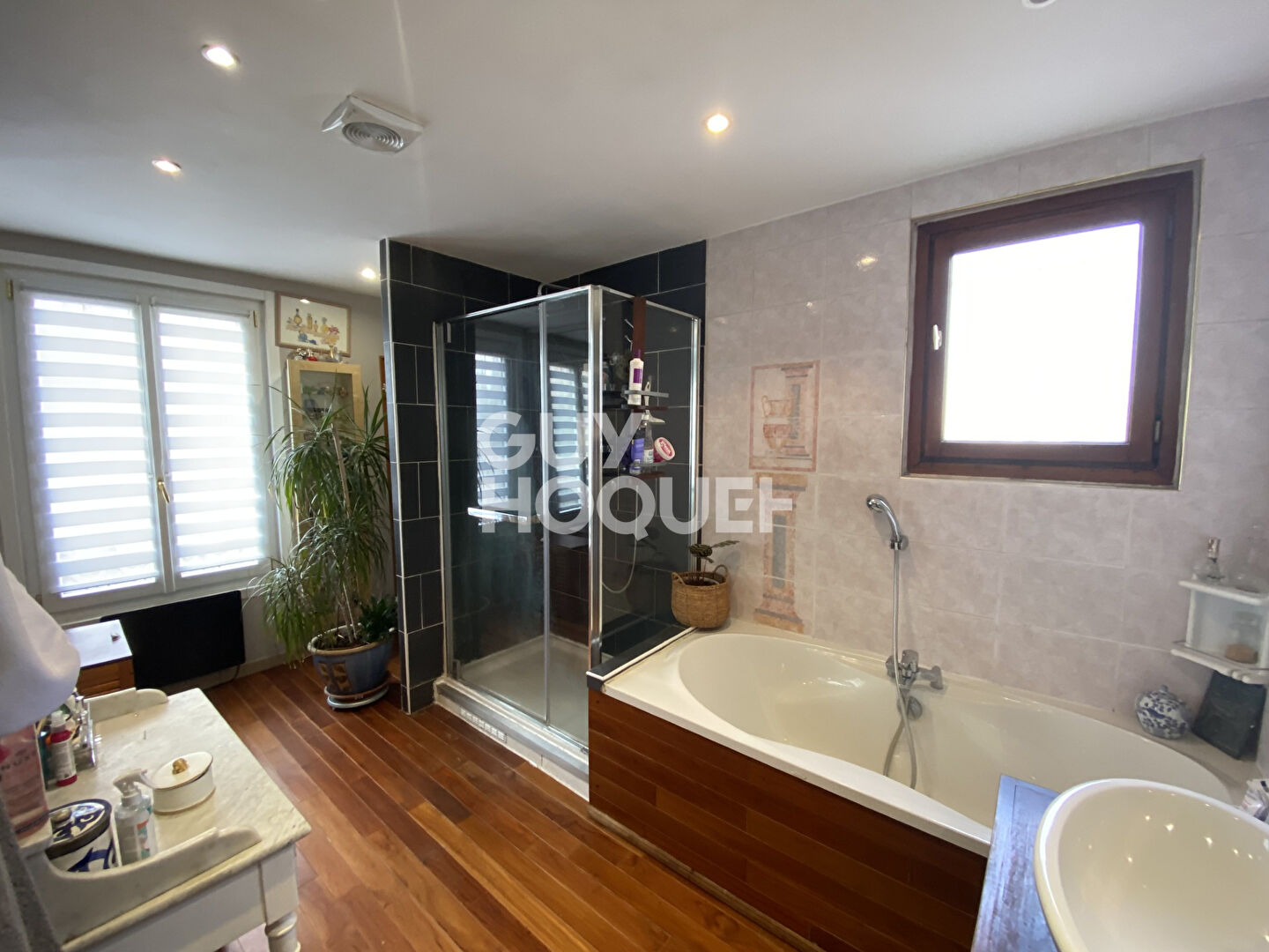 Maison  5 pièces 104.06 m2