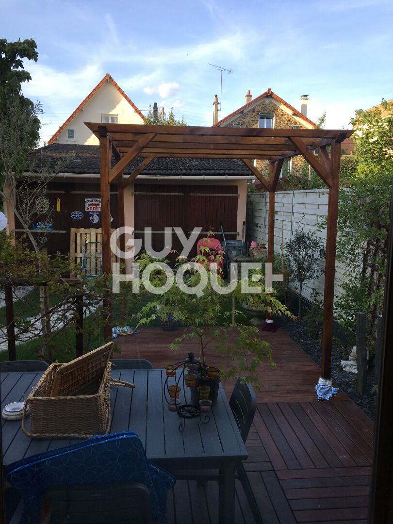 Maison  5 pièces 104.06 m2