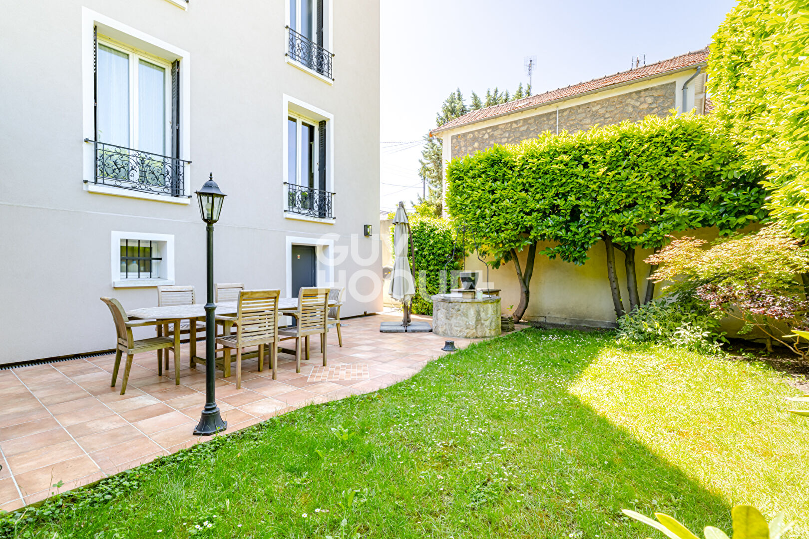 Maison  7 pièces 113.21m² habitables - 155.86m² utiles
