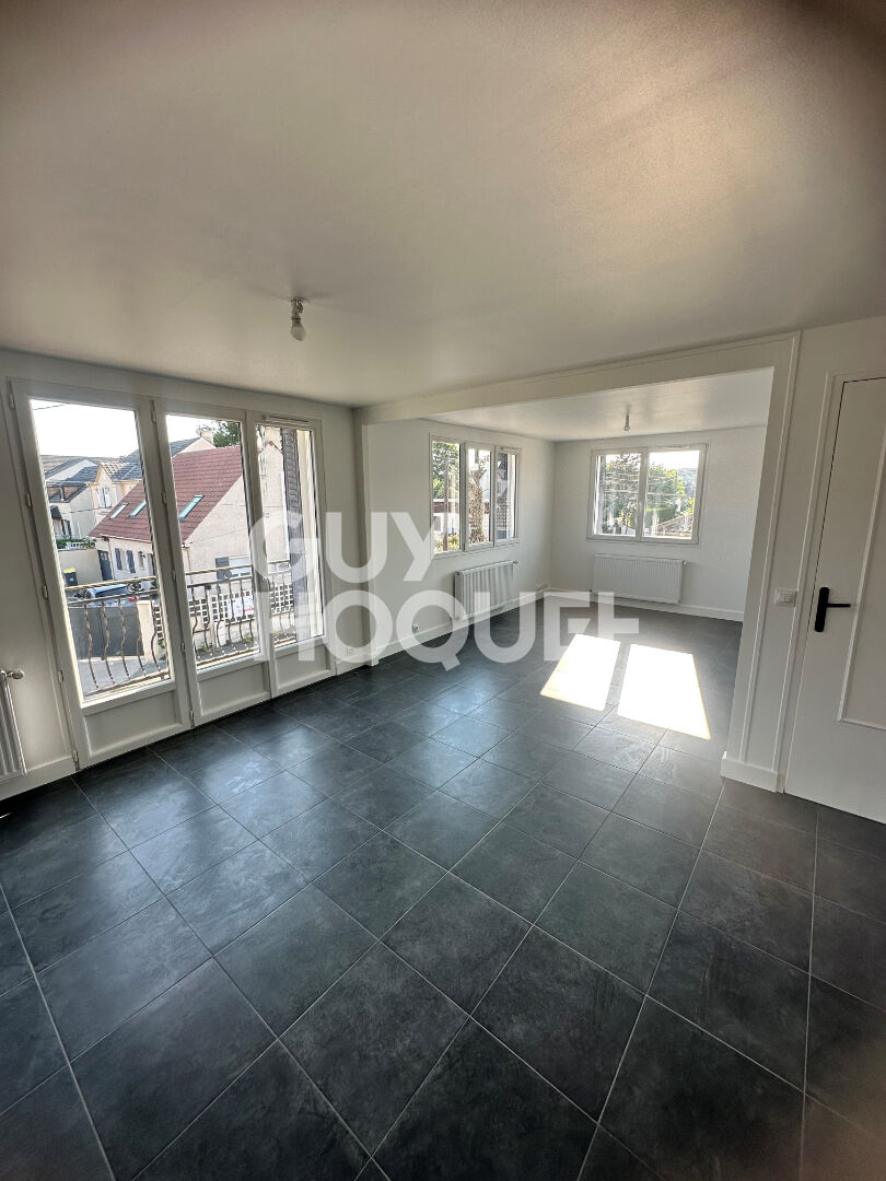 Appartement et loft en étage Courtry 4 pièce(s)  146m2 utile