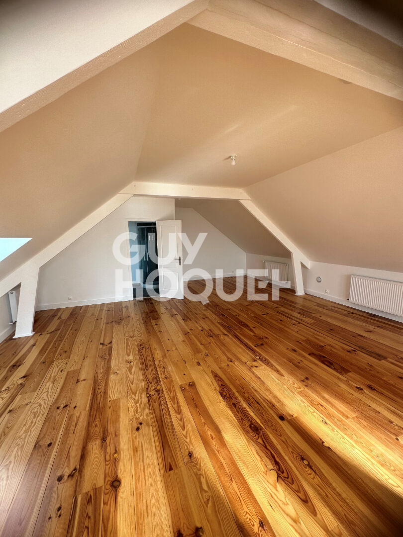 Appartement et loft en étage Courtry 4 pièce(s)  146m2 utile