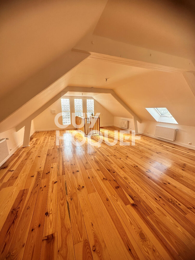 Appartement et loft en étage Courtry 4 pièce(s)  146m2 utile