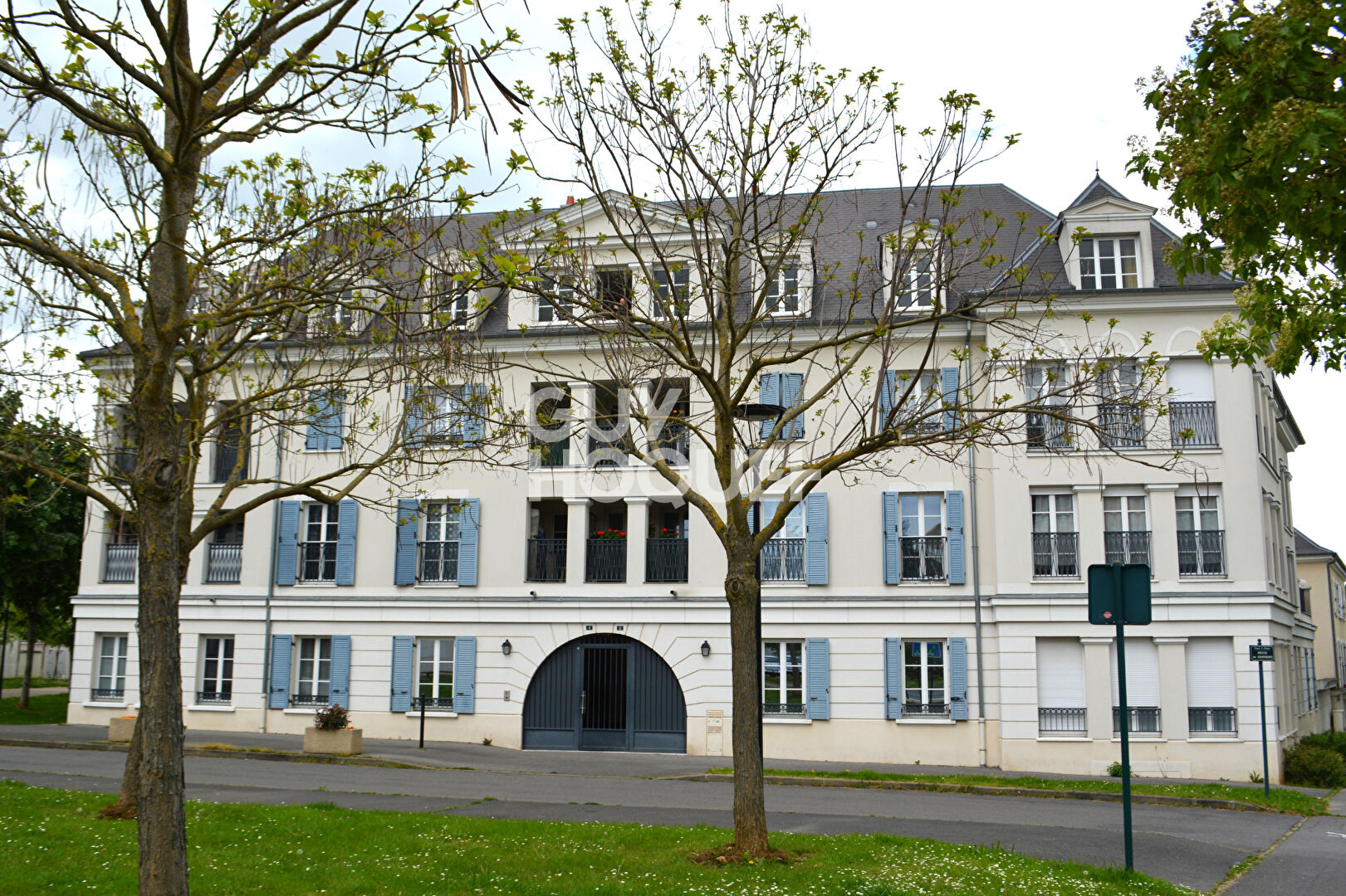 MAGNY LE HONGRE : appartement T3 de 67 m²