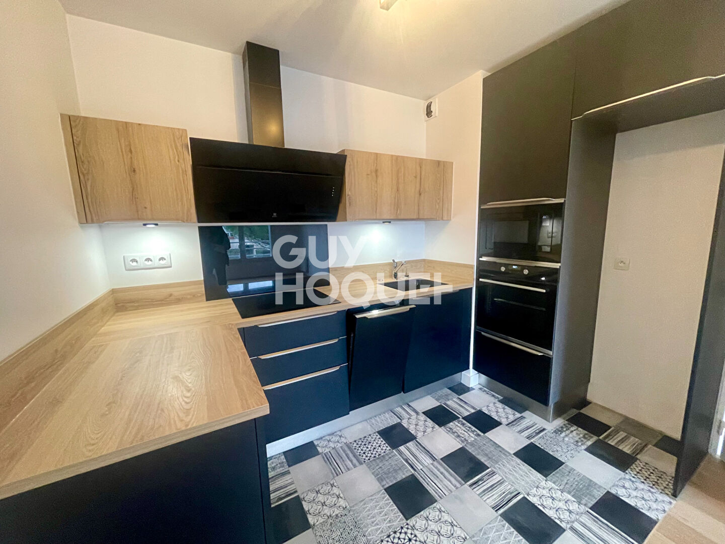 Appartement 2 pièces - 40 m² à CHESSY