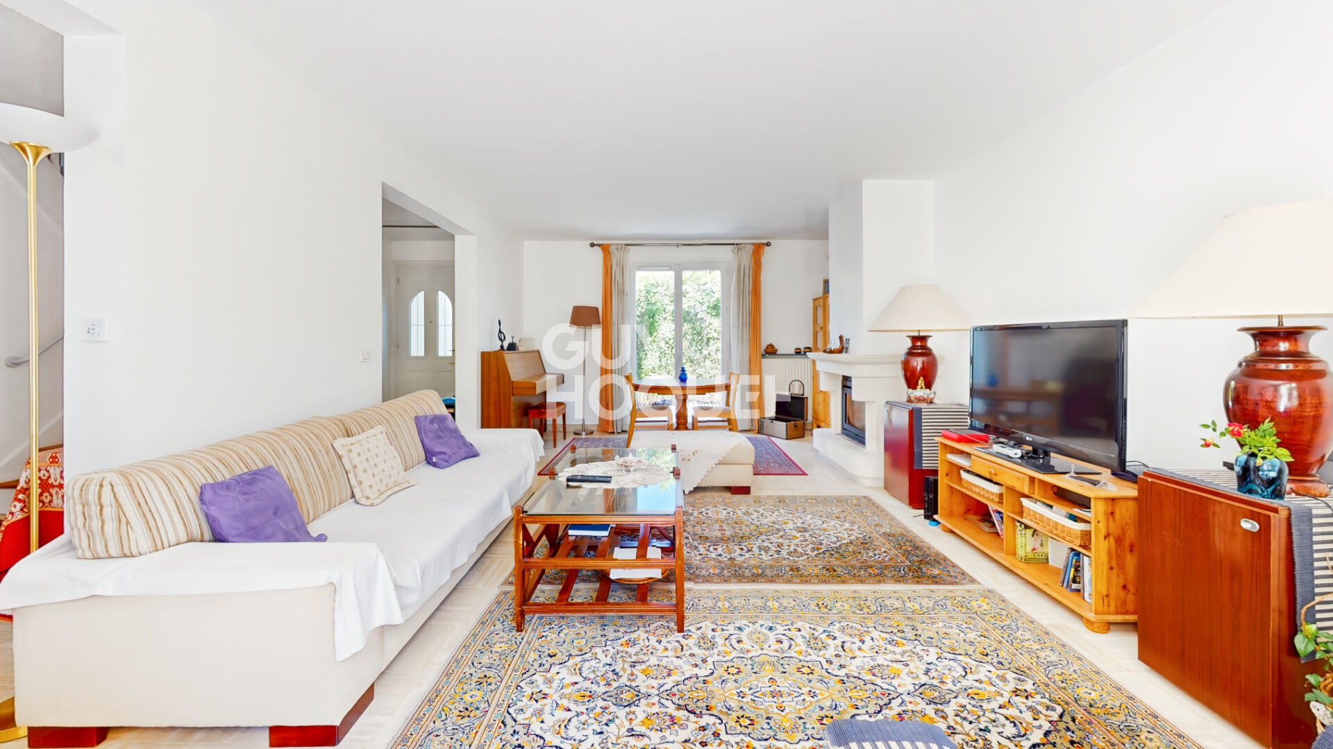 Maison spacieuse à vendre à Bussy Saint Georges - Référence T283