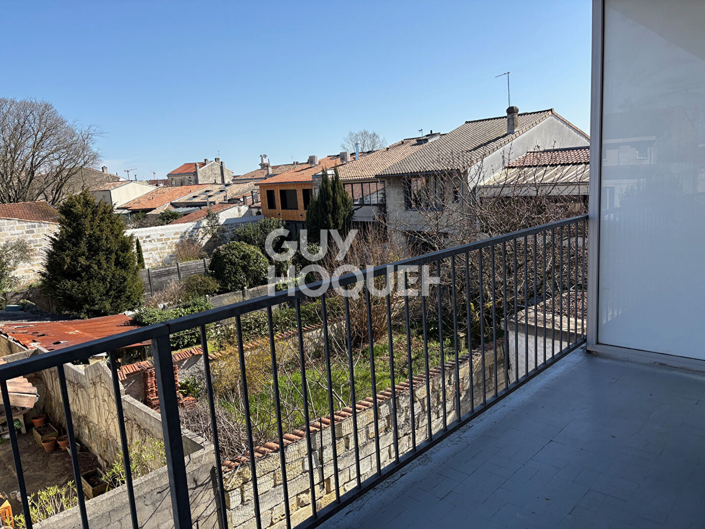 À vendre : Appartement à Bordeaux avec PLACE DE PARKING- Réf. 2598