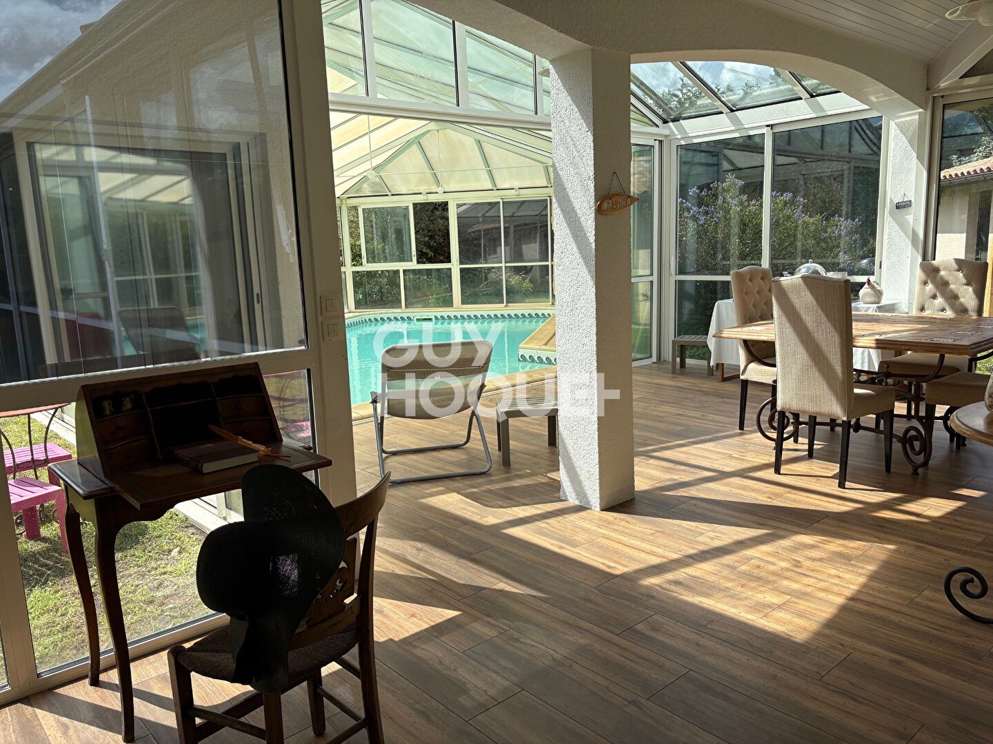 Maison contemporaine spacieuse à vendre à Pessac - 766 500