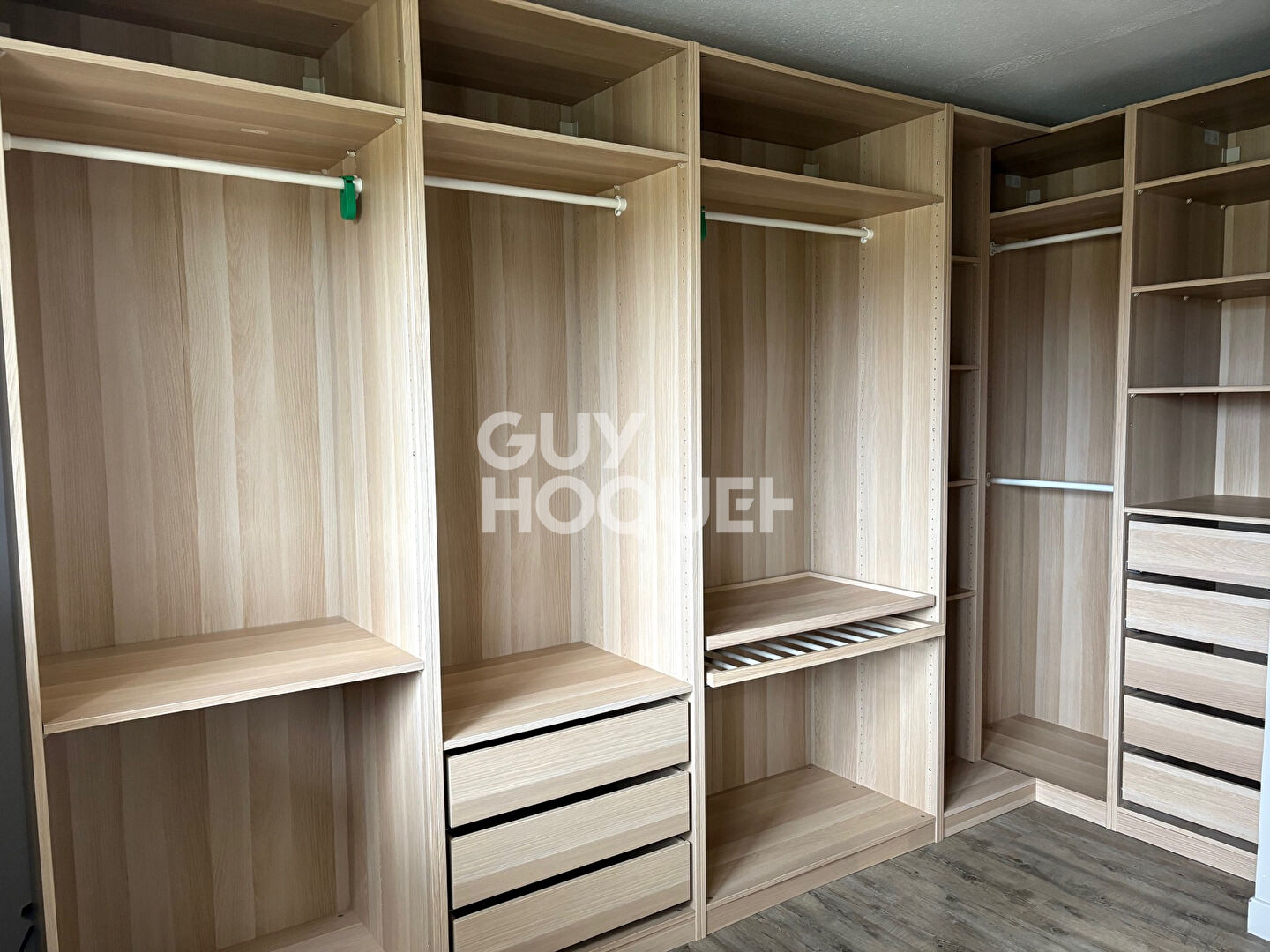 Appartement  5 PIÈCES AVEC ASCENSEUR