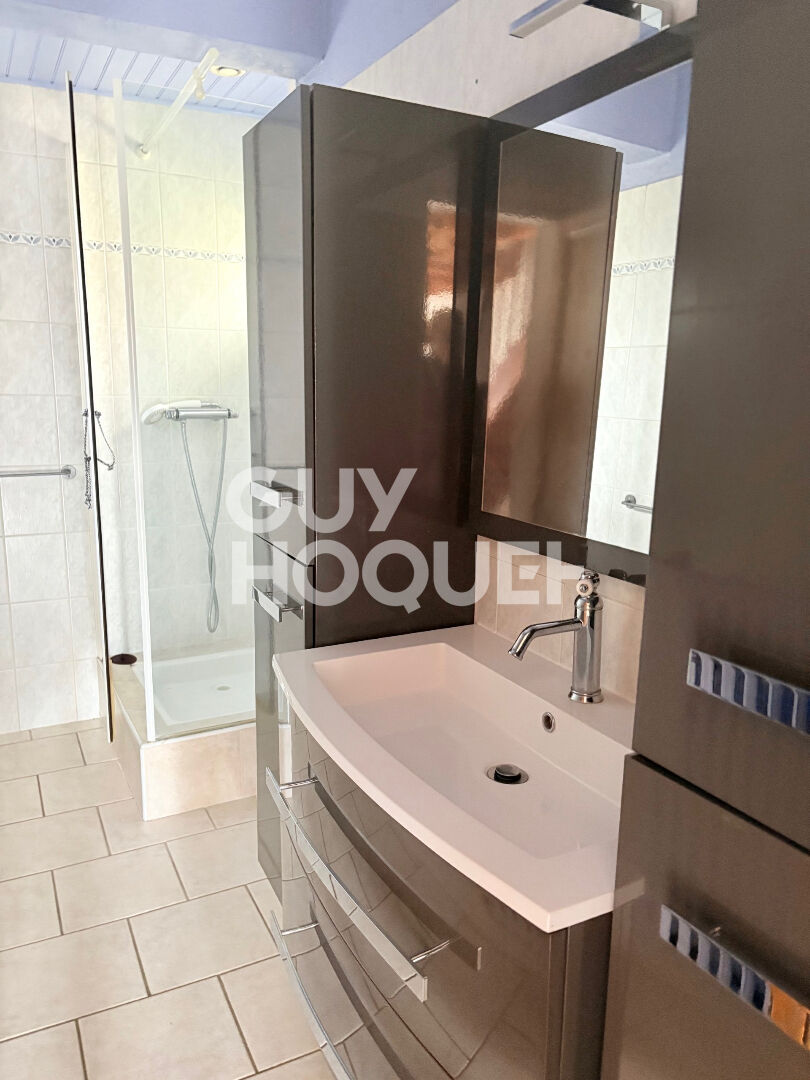 MAISON 3 CHAMBRES PROCHE CENTRE PESSAC