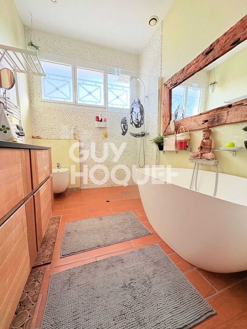 MAISON FAMILIALE PARFAIT ÉTAT avec dépendance 160m2