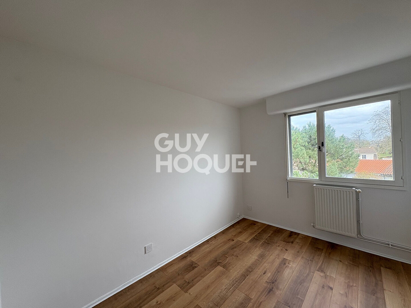 APPARTEMENT 3 CHAMBRES AVEC GARAGE- Exclusivité Guy Hoquet PESSAC