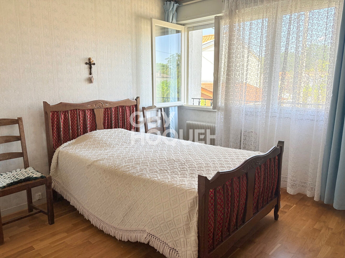 MAISON 3 CHAMBRES PROCHE TRAM ET GARE PESSAC