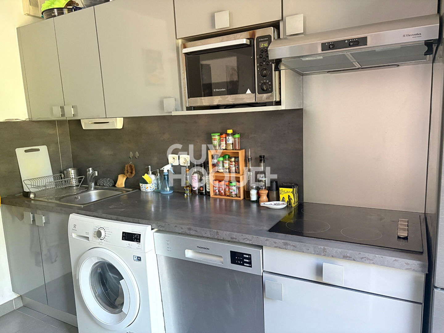 APPARTEMENT AVEC  JARDIN PROCHE TRAM