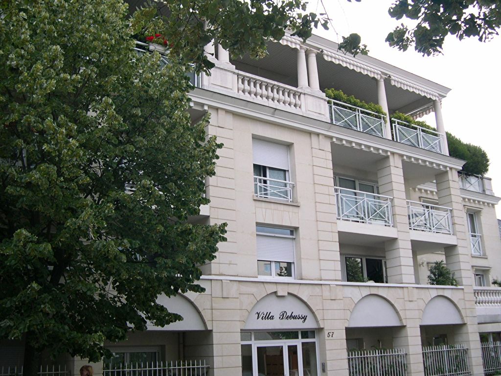 LE PLESSIS ROBINSON PROCHE RER